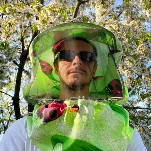 Andrew Bez Profile Image