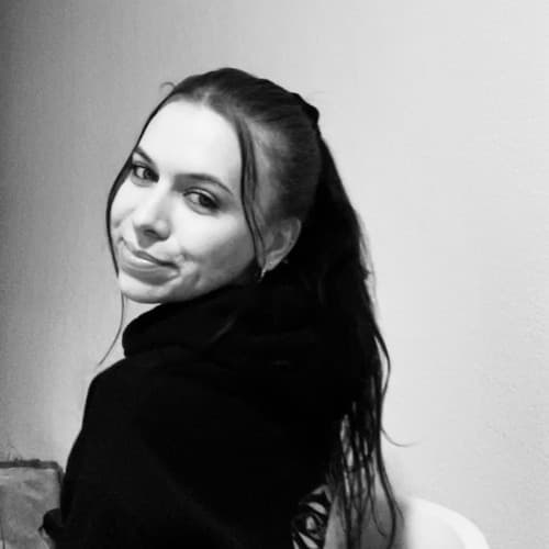 A L I X portrait