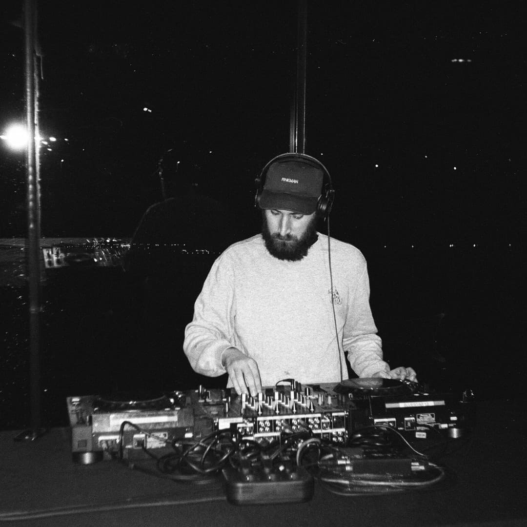 LAU, Panoramic Barrier live, SVR101 - DD Showcase at Gólya event artwork