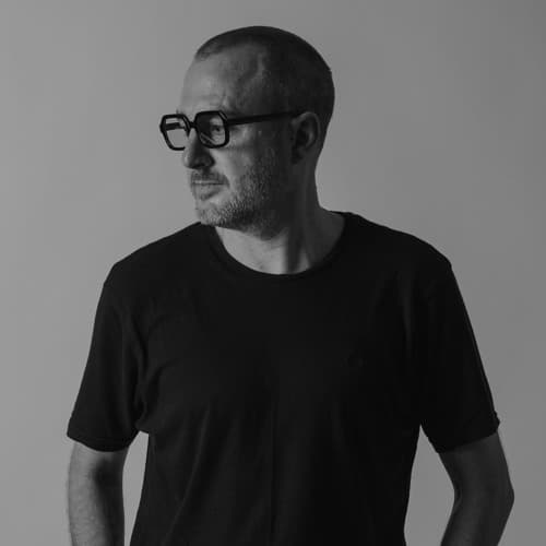Nebu Mitte portrait