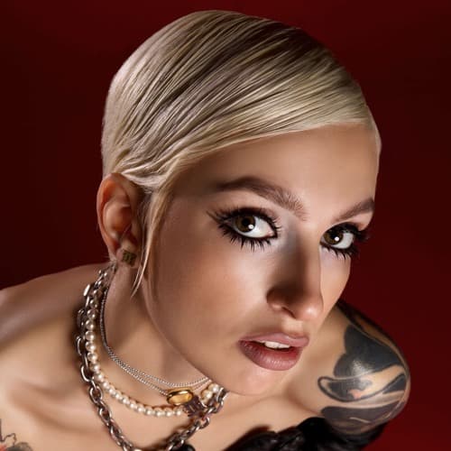 NASTYA NVRSLP portrait