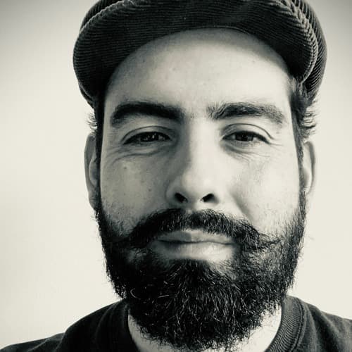 Enrique's Groove portrait