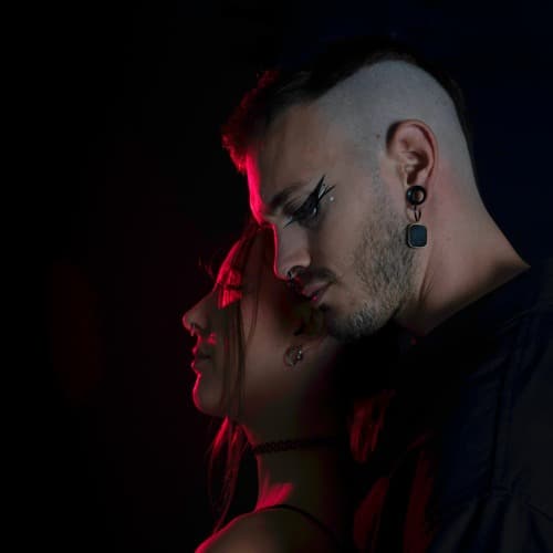 TWO.HARD portrait