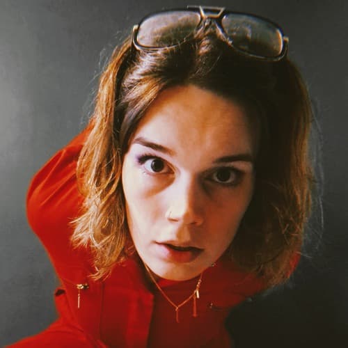 Josie Bee Profile Image