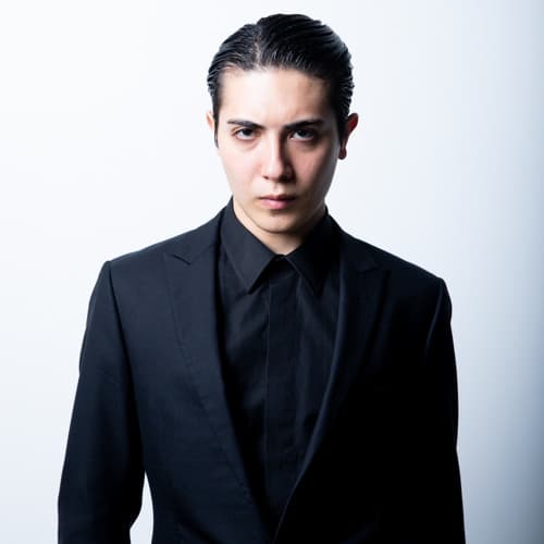 Leo Gabriel Profile Image