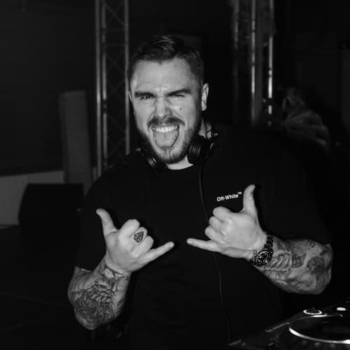 J HUNT Profile Image