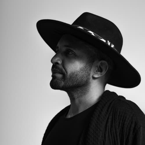 Oktave portrait