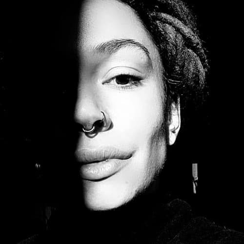 Goldie B Profile Image