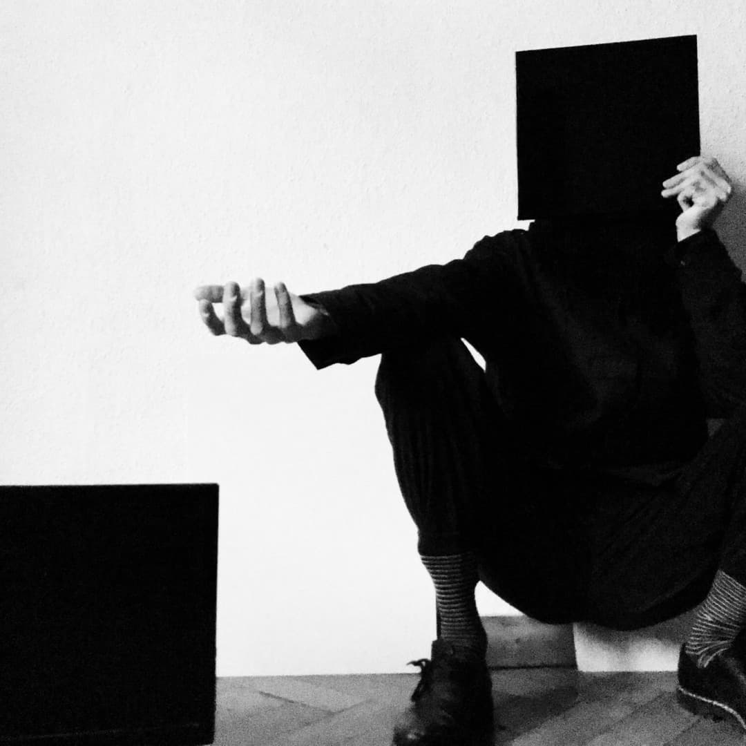 HENRI LAKIS Profile Image