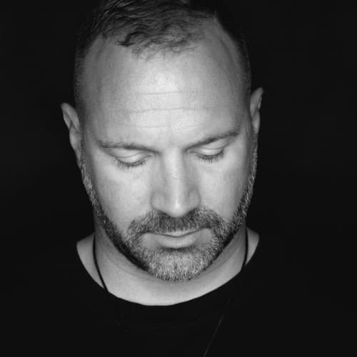 Vincent R portrait