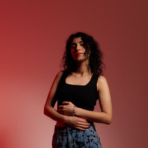 Merve portrait