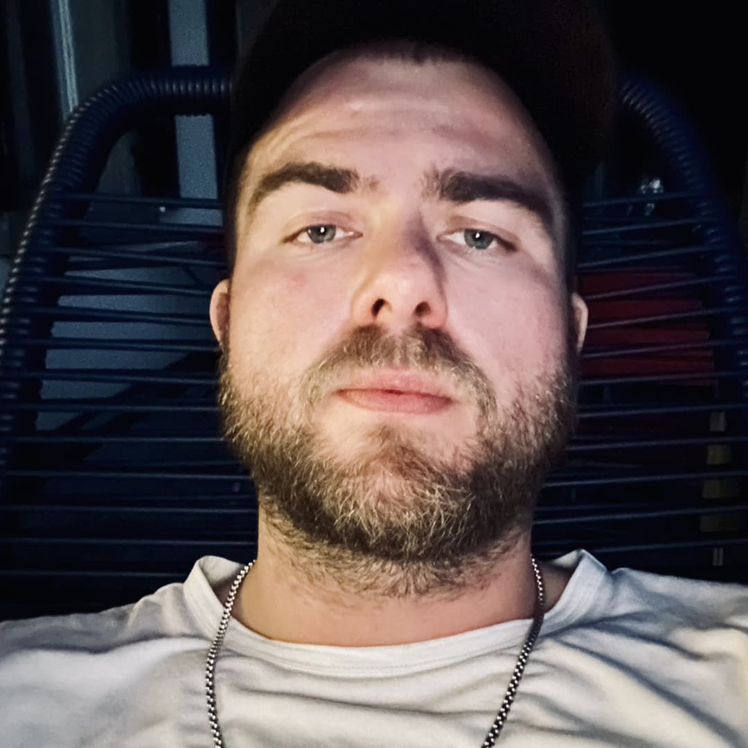 Felix Leon Profile Image