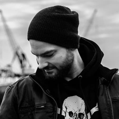 Elbstrõm Profile Image