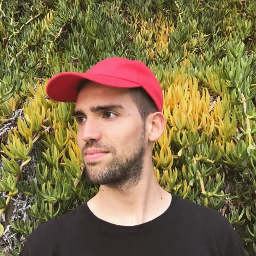Noa portrait