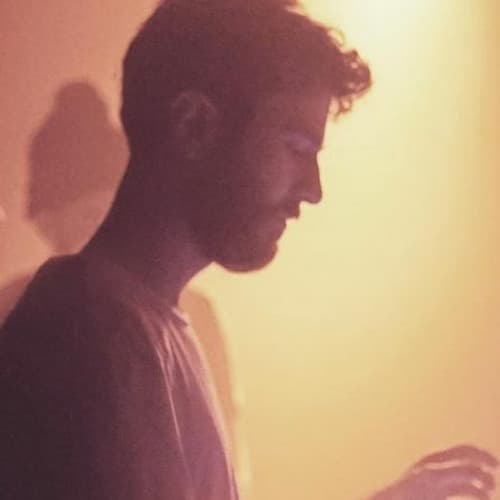 Lessi S. Profile Image