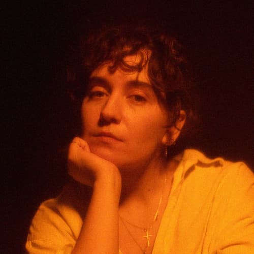 Nèna portrait