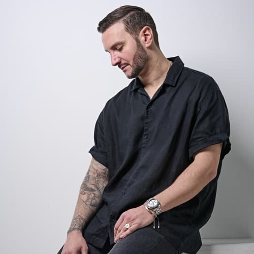 BARTELLA portrait