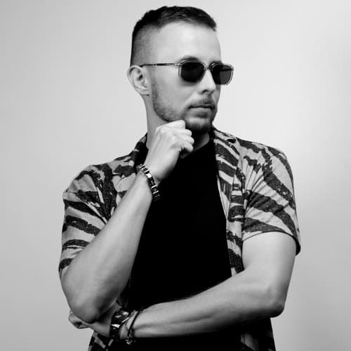 Dapo portrait