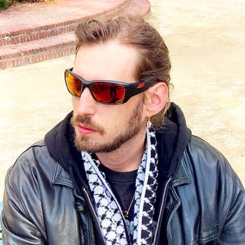 Tim Karbon portrait