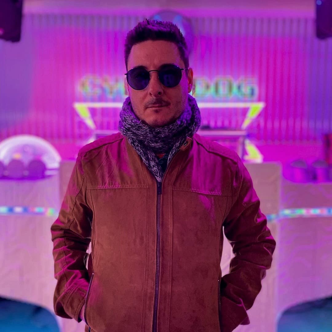 Daniel Simler Profile Image