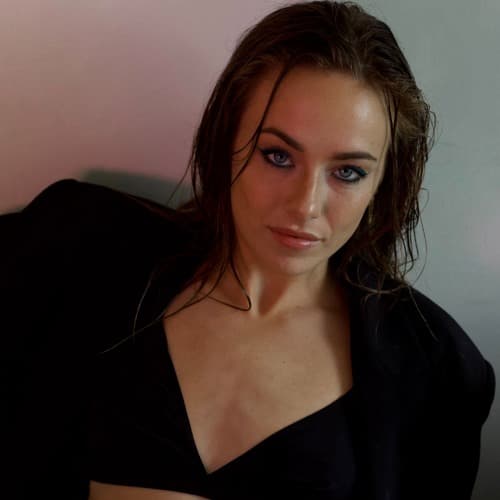 AmyElle portrait