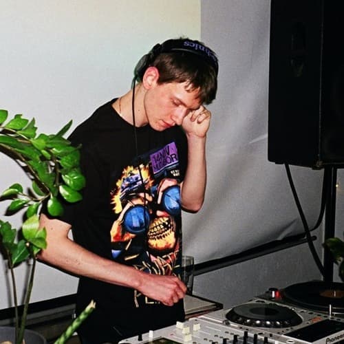 Low Tape Profile Image