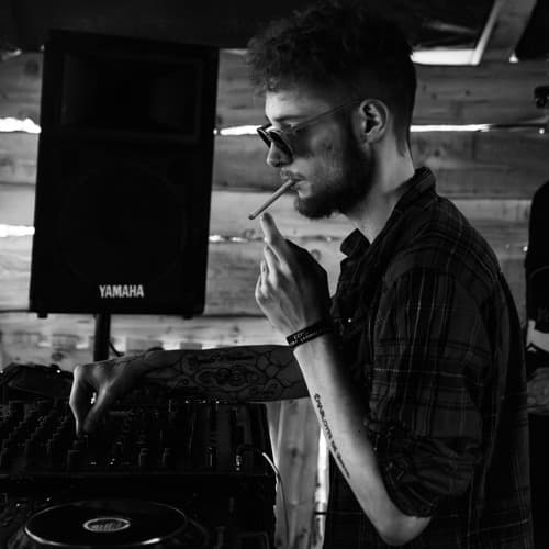 Nils Haze Profile Image