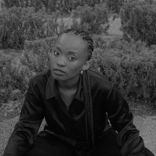 Nahledi Profile Image