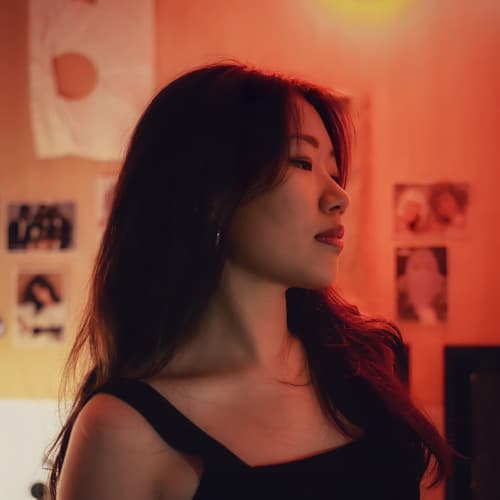 Sona Lee