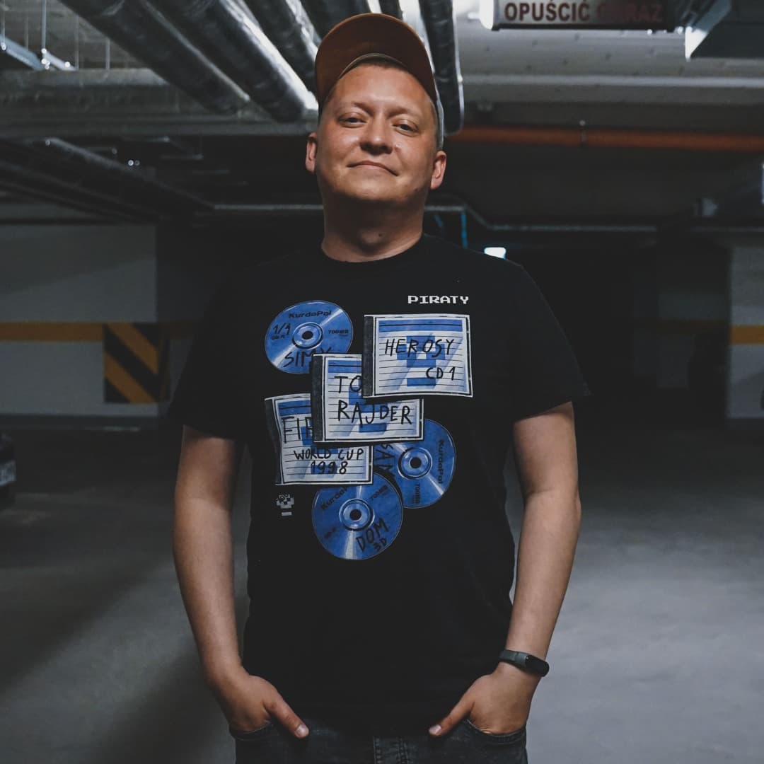 Tom Glass Profile Image