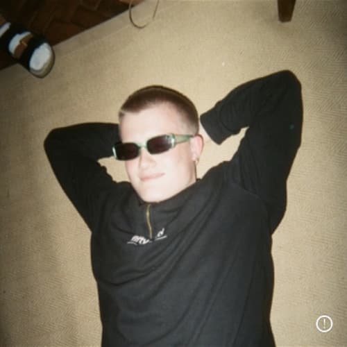 Louis Selecta portrait