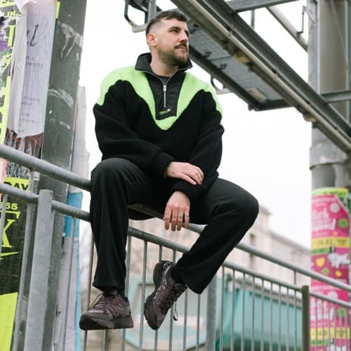 Manu Strasse portrait