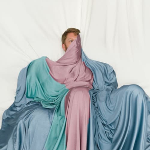 Statue portrait
