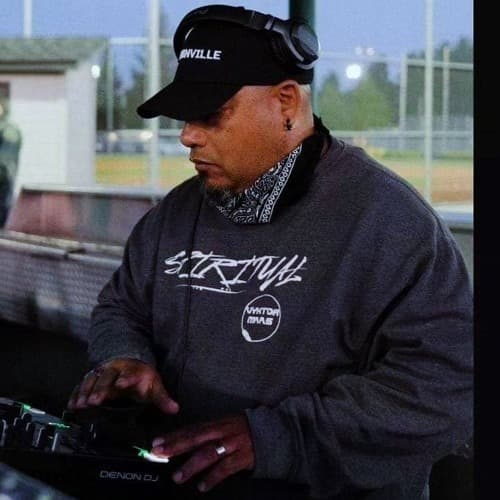 DJ Vyktor Maas portrait