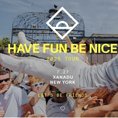 DAYBREAKER NYC // HAVE FUN BE NICE (yoga+club)