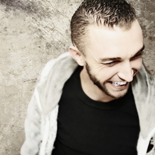 Portrait of Synkrone