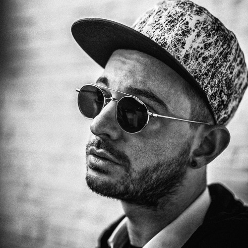 Portrait of Aeroplane