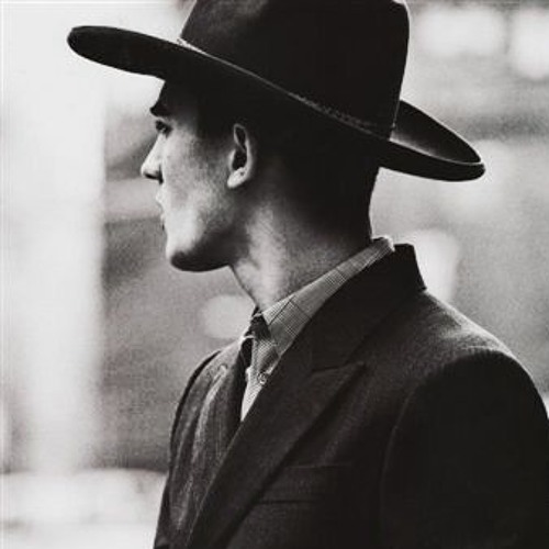 Portrait of Xander Oliver