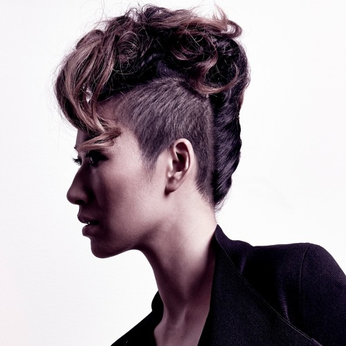 Portrait of Beth Yen