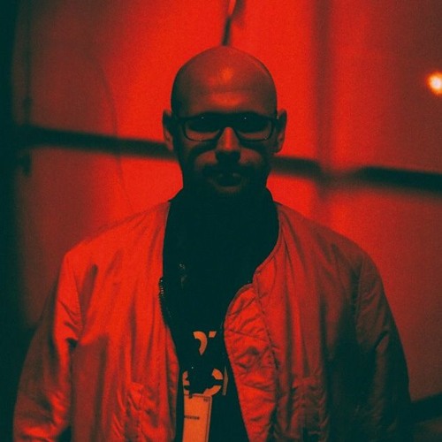 Portrait of dtekk