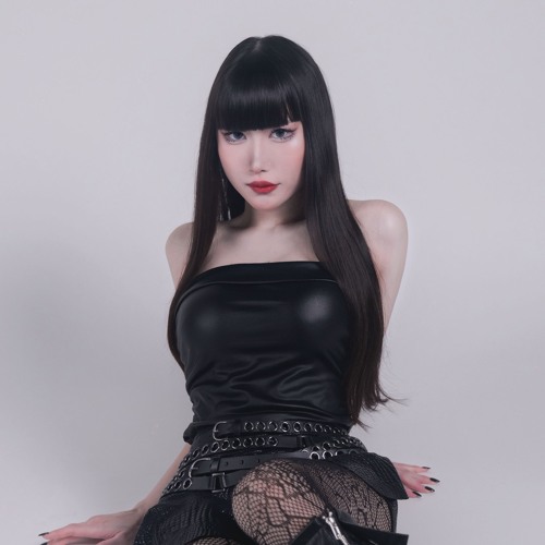 Portrait of CHIKA