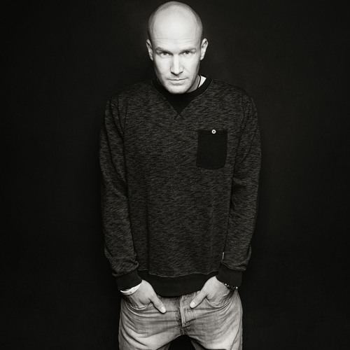 Portrait of DJ Emerson