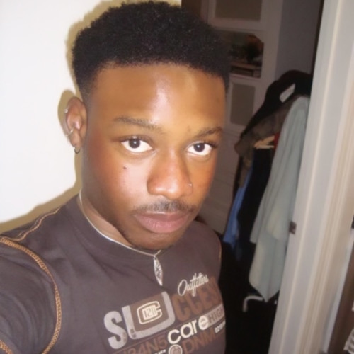 Portrait of PONƐ