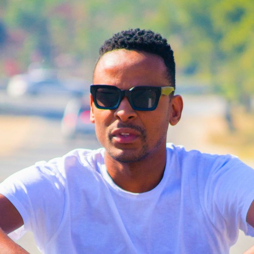 Portrait of Aero Manyelo