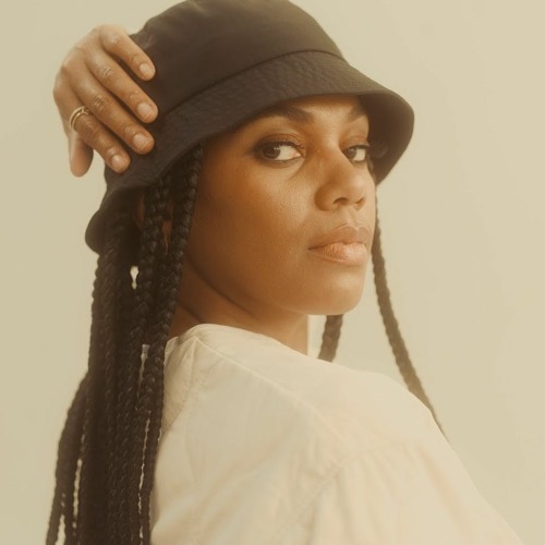 Portrait of Ash Lauryn