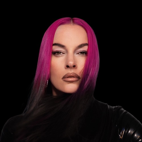 Portrait of Pretty Pink