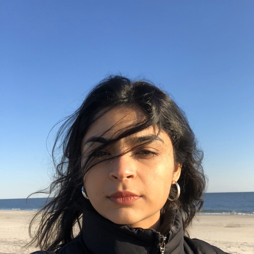 Portrait of Zara Dekho