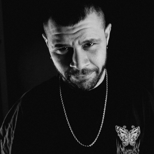 Portrait of Memo.