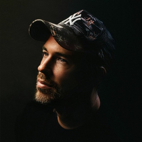 Portrait of Serge Santiago