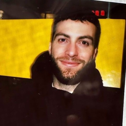 Portrait of Seth Magoon